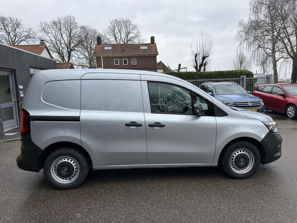 Renault Kangoo 1.50 blue dci 75