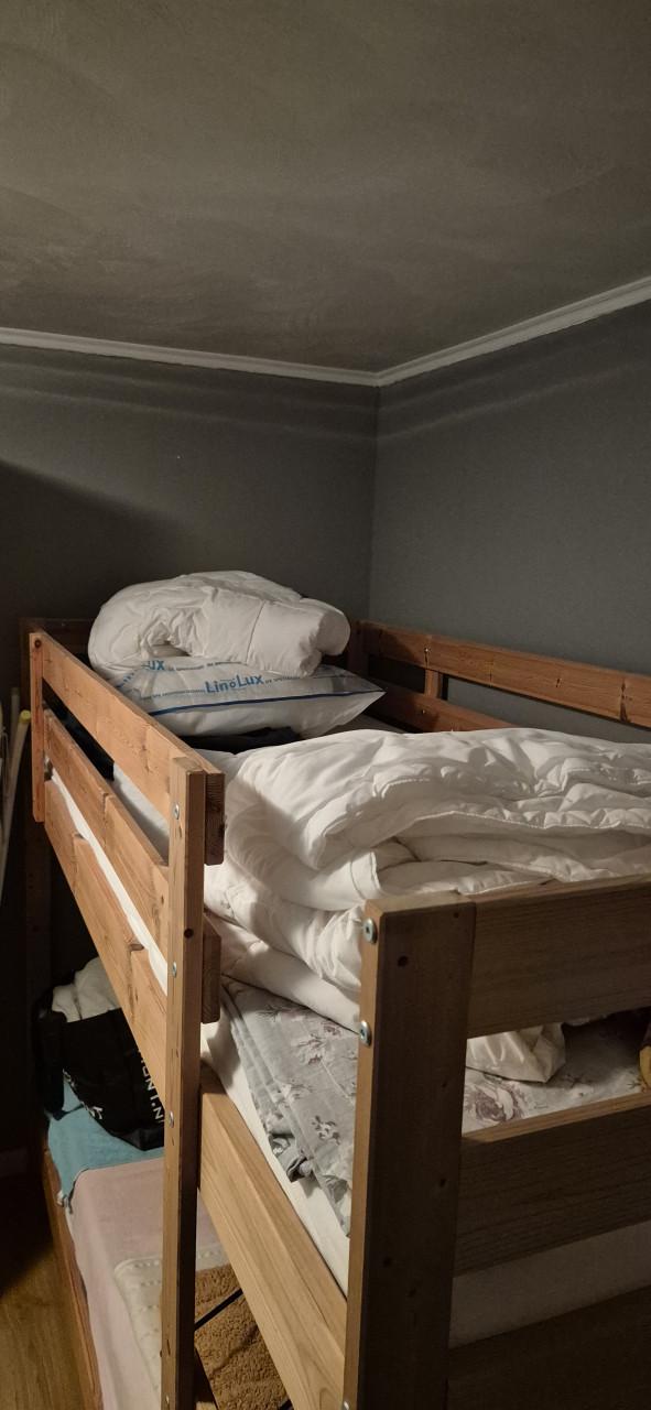 Stapelbed ( nooit GEBRUIKT)