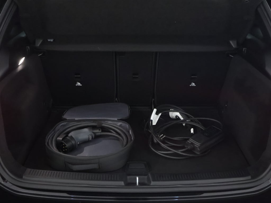 Mercedes-Benz B-Klasse 250 e business line | parktronic | stoelverwarming |