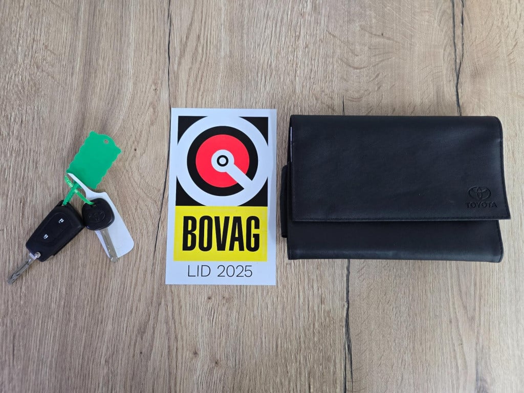 Toyota Aygo 1.0 vvt-i x-nav | parkeercamera | navi | cruisecontrol | blueto