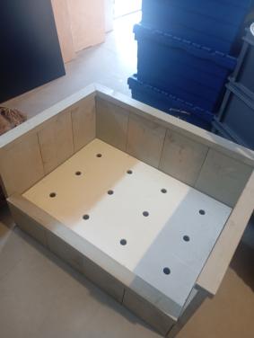 Hondenmand steigerhout