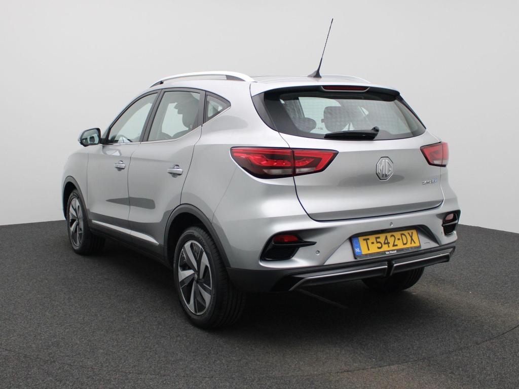 MG Zs Ev long range luxury 70 kwh 3-fase 11kw-lader | leder | panoramadak |