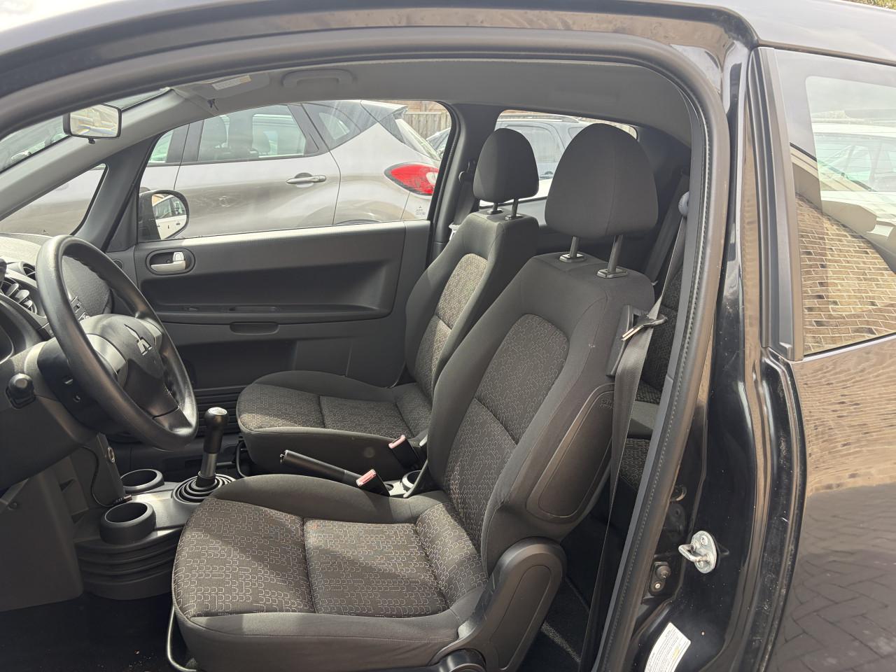 Mitsubishi Colt 1.1 Inbusiness Airco 116dkm