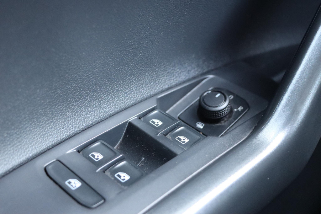 Volkswagen Polo 1.0 tsi life business