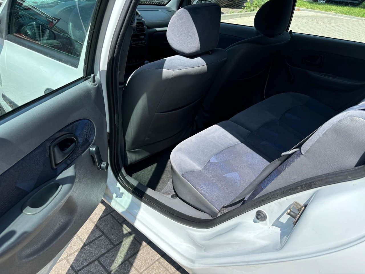Renault Clio 1.2RN 167.261KM Vol Jaar Apk