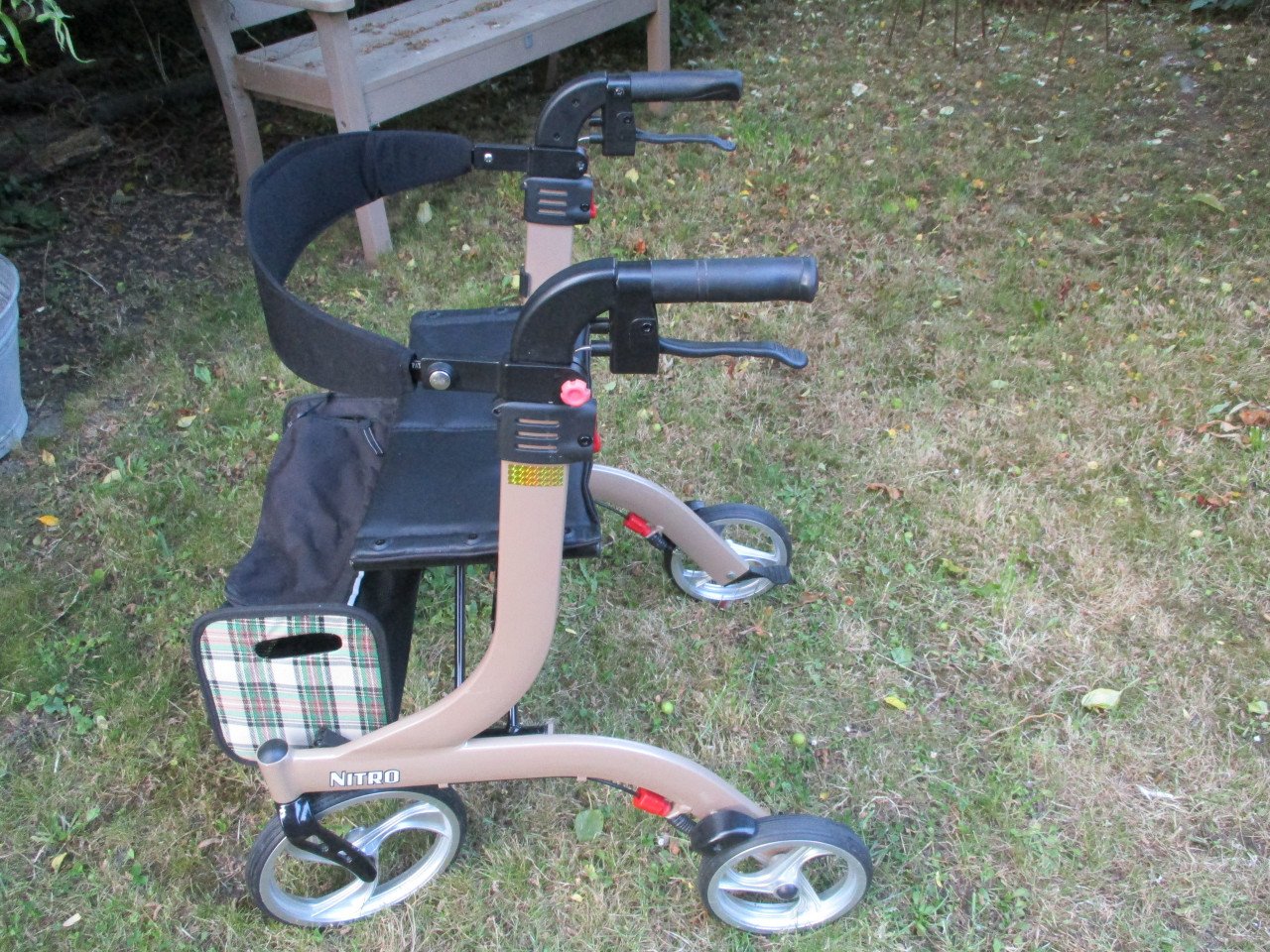 Moderne rollator te koop