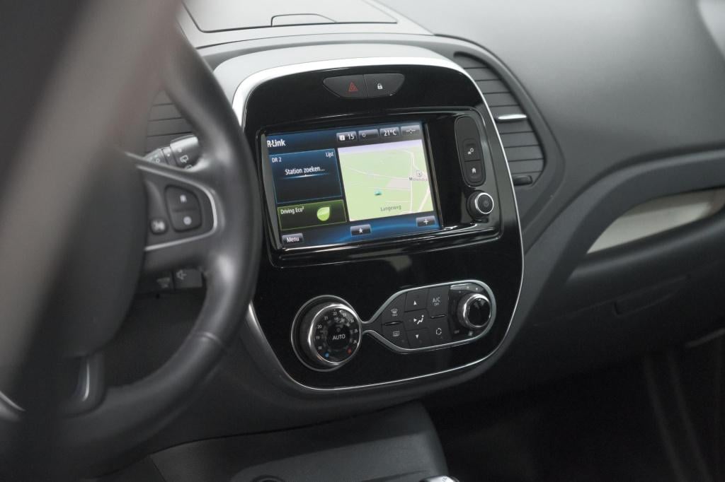 Renault Captur tce 120 edc intens | camera | navigatie |  parkeersensoren |