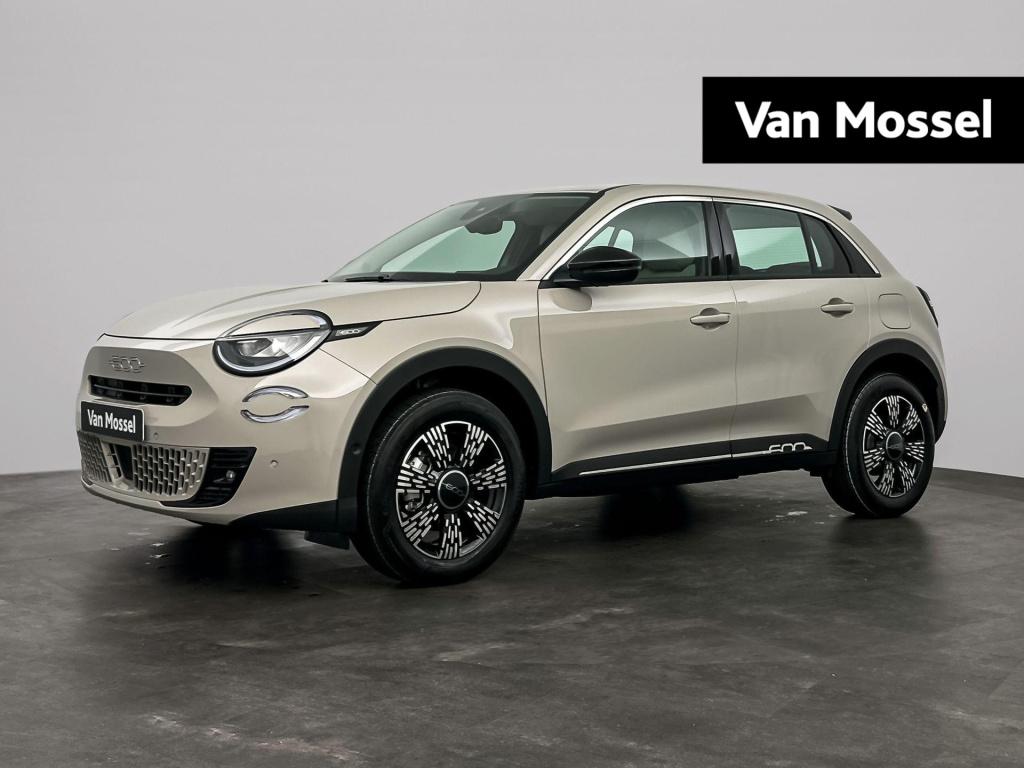 Fiat 600e urban 54 kwh | voorraadmodel | snel rijden mogelijk |  full optio