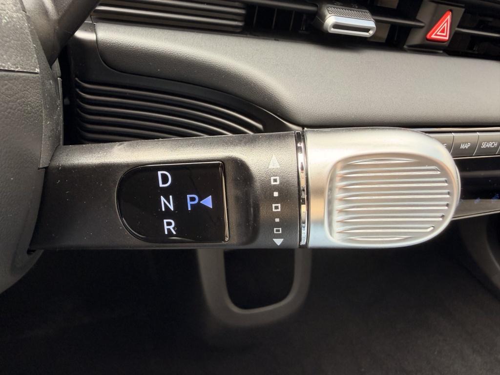 Hyundai Ioniq 5 long range pure edition 84 kwh | direct leverbaar | leder/s