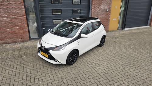 Zuinige 5drs TOYOTA AYGO X-WAVE Cabrio Top / NL AUTO / NAP / 80.865 km !