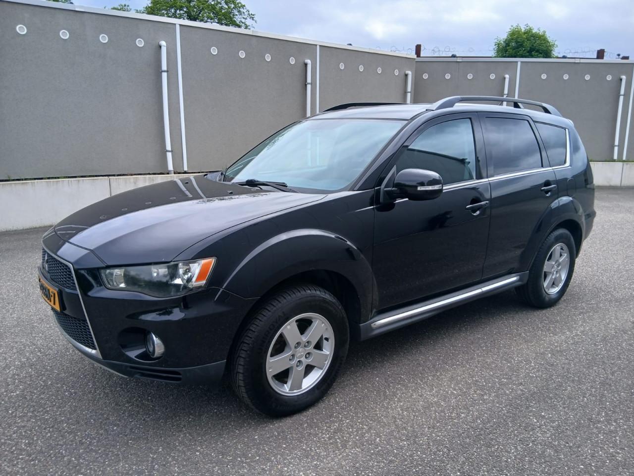 Mitsubishi Outlander 2.0 Intro Edition