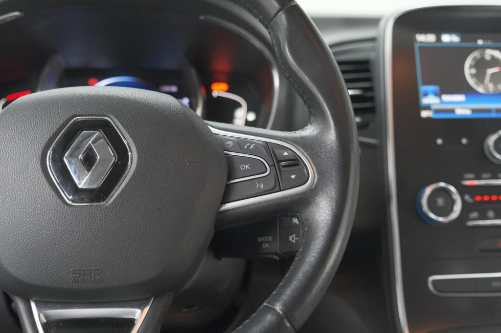 Renault Grand Scenic tce 140 edc intens | 7 zitplaatsen | trekhaak | camera