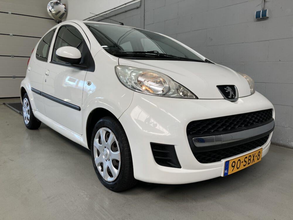 Peugeot 107 1.0-12V XS