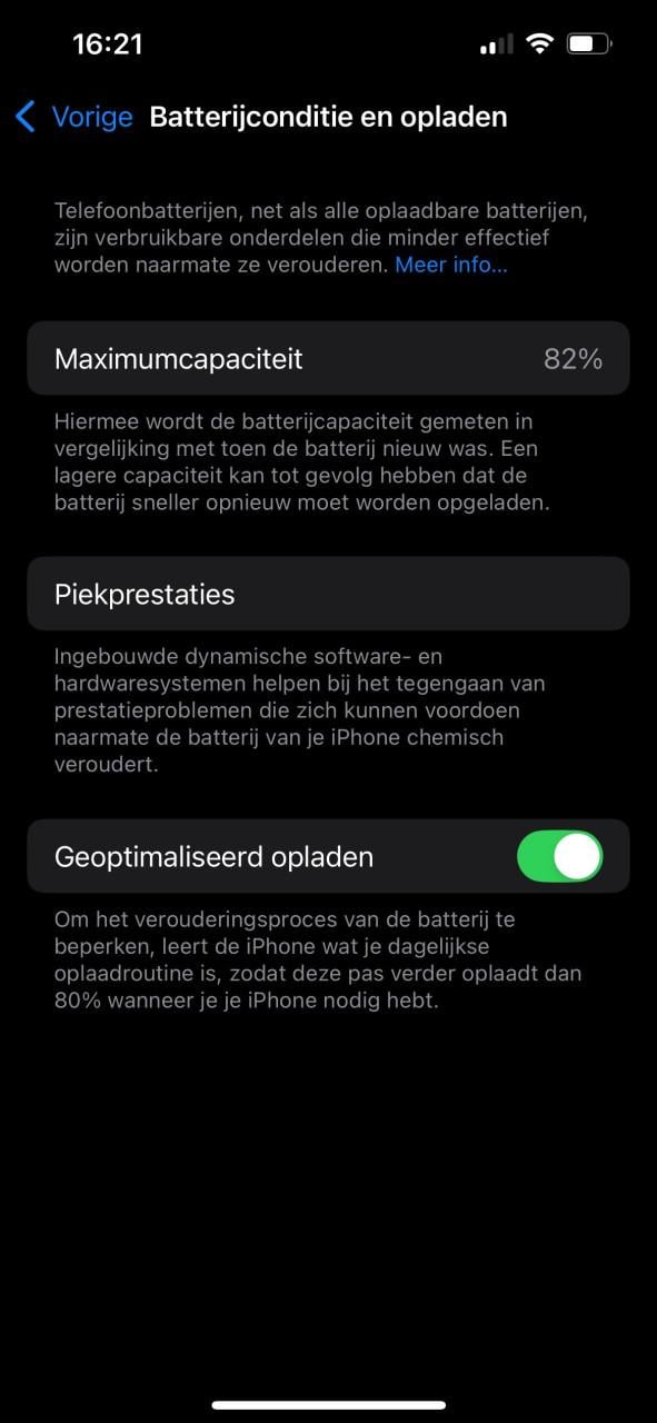 Donkerblauwe iPhone 14, 128gb
