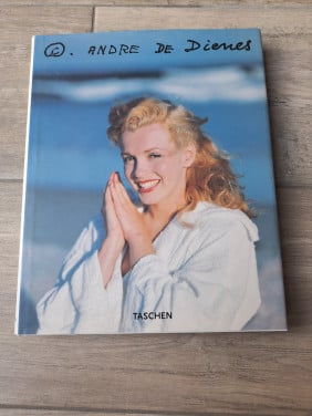 Marilyn van Andre de Dienes
