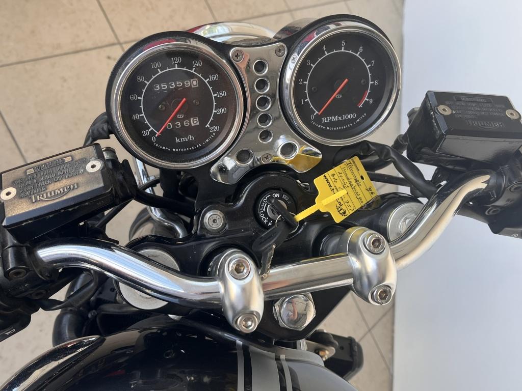 Triumph Thunderbird