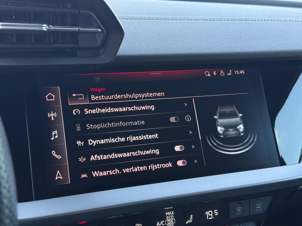 Audi A3 sportback 40 tfsie advance s-line * matrix led * camera * 18 inch