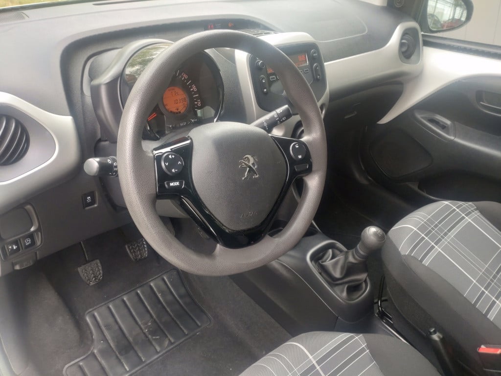 Peugeot 108 1.0 e-vti blue lion