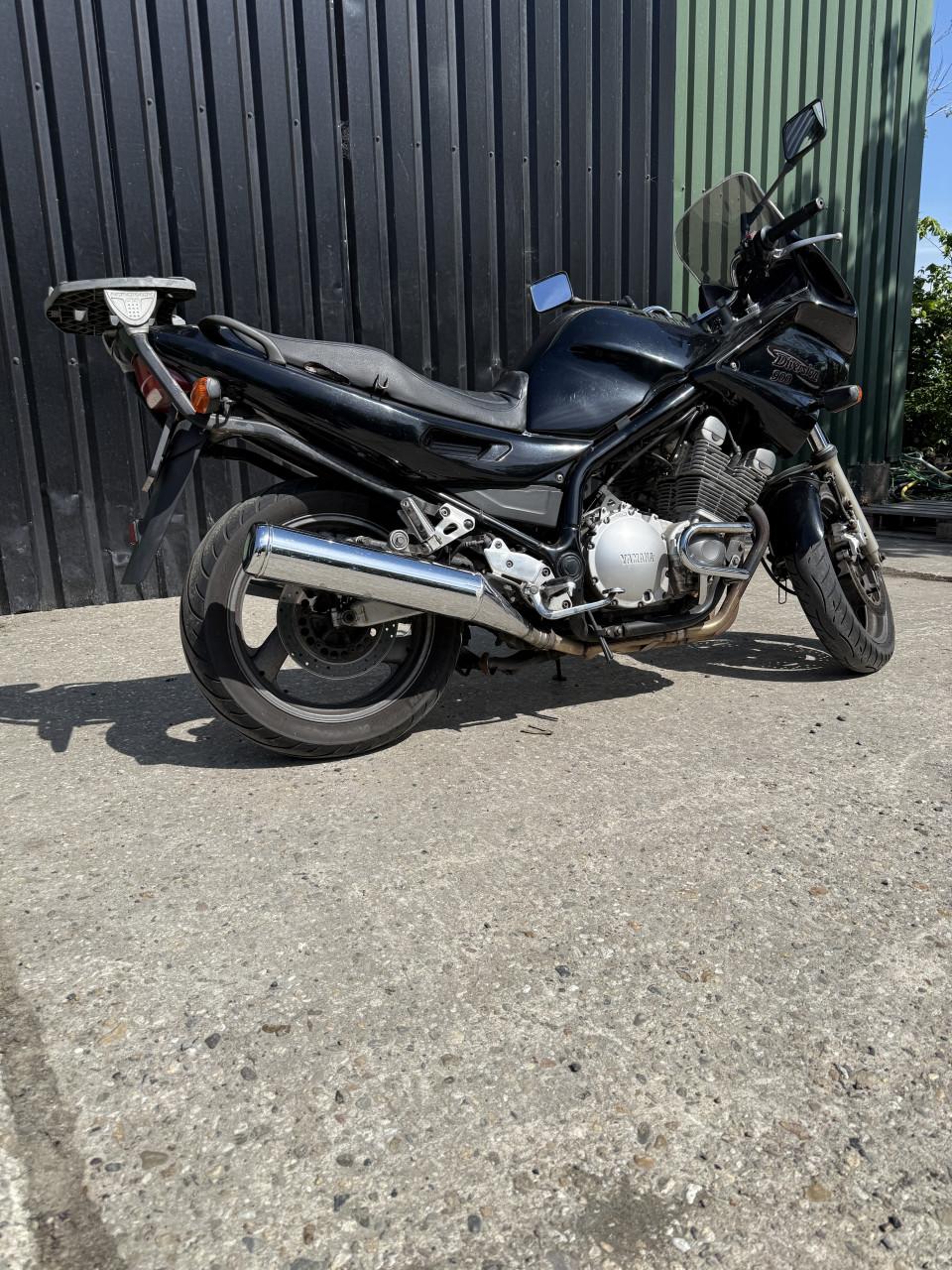 Yamaha XJ900S Diversion