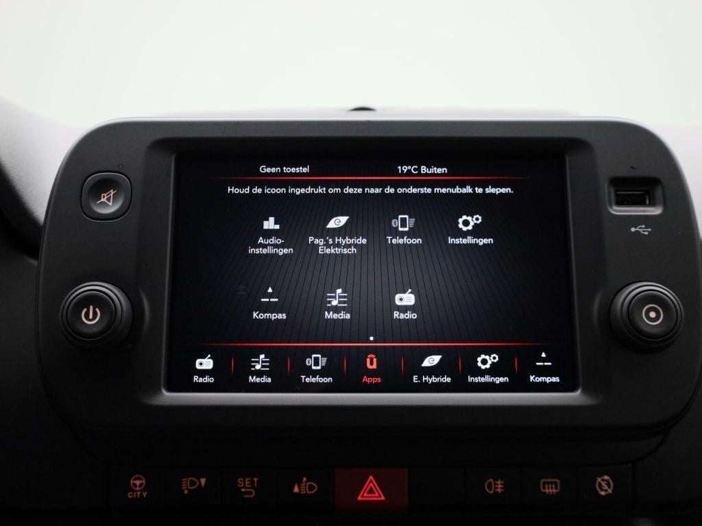 Fiat Panda 1.0 hybrid city life | bluetooth | apple carplay / android auto 