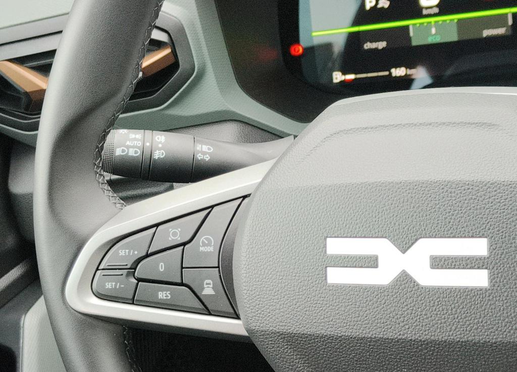 Dacia Bigster 1.8 hybrid 155 extreme panoramadak
