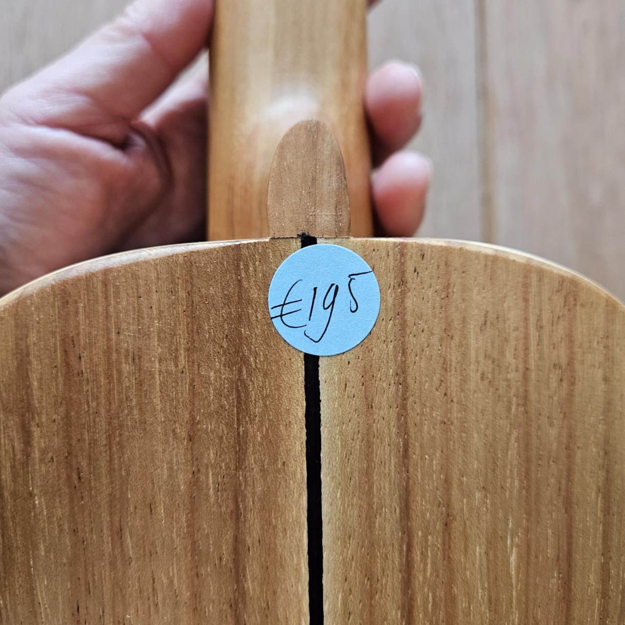 Prachtig nieuwe ukelele met gratis alle benodigde accessoires
