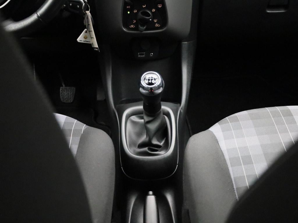 Peugeot 108 1.0 e-vti active | 5-deurs | airco | bluetooth | lage km stand