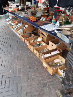 Antiek tegels volkskunst brocante bodemvondsten 1700 1800 etc.