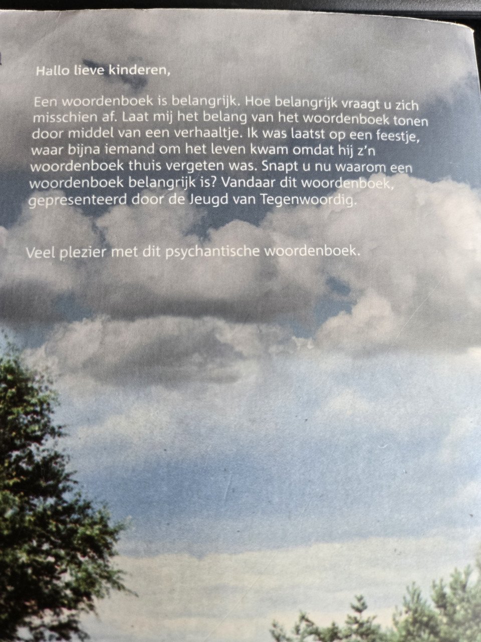 Nederlands woordenboek - editie "de jeugd van tegenwoordig"