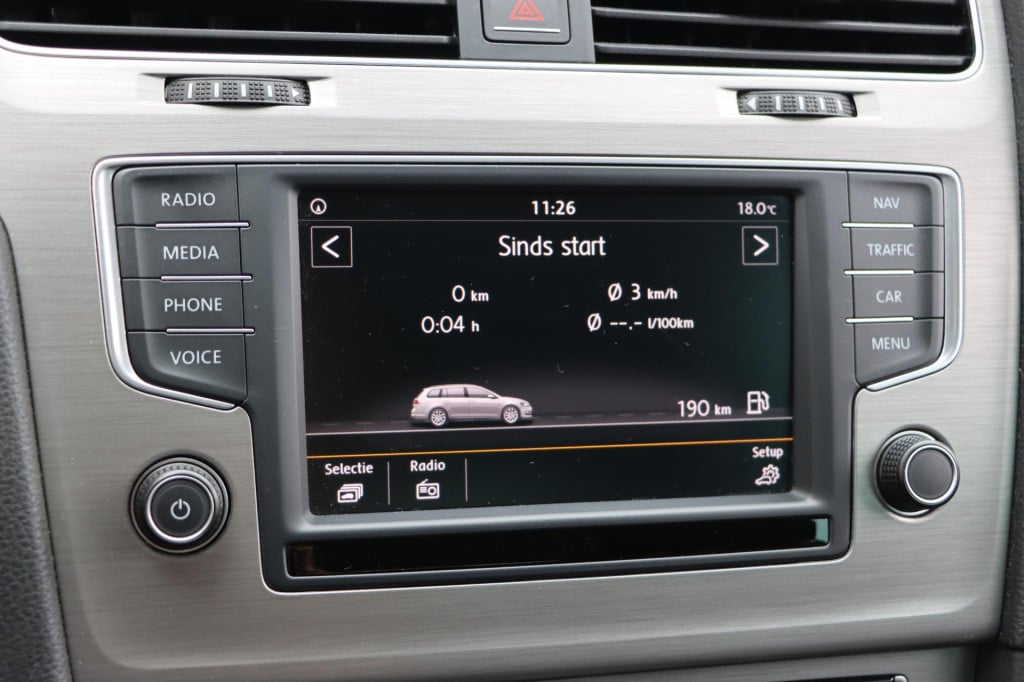 Volkswagen Golf variant 1.0 tsi business edition connected