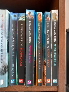 Boeken van Linda van Rijn