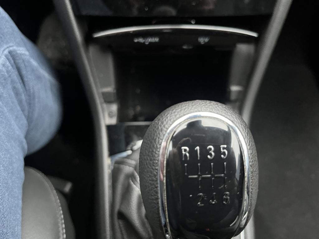 Opel Mokka 1.4 t innovation 22 dkm leer