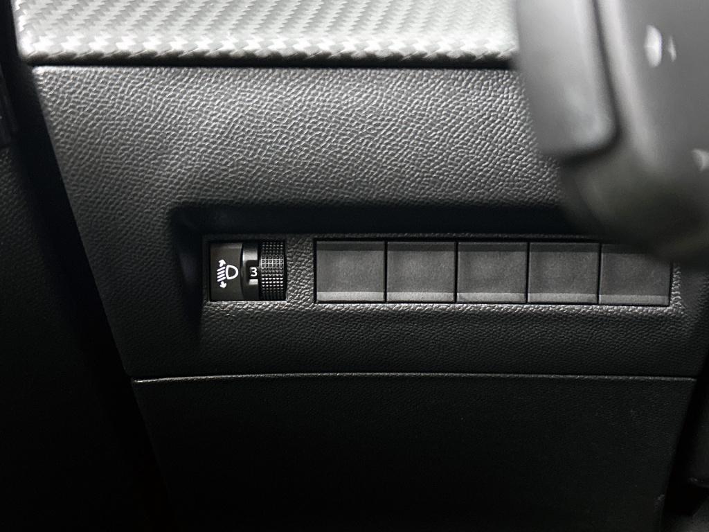 Peugeot 208 1.2 hybrid 110 e-dcs6 allure | rijklaar | camera achter | adapt
