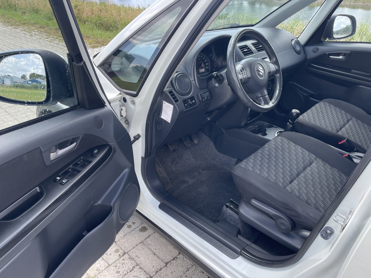 Suzuki sx4 1.6 shogun suv