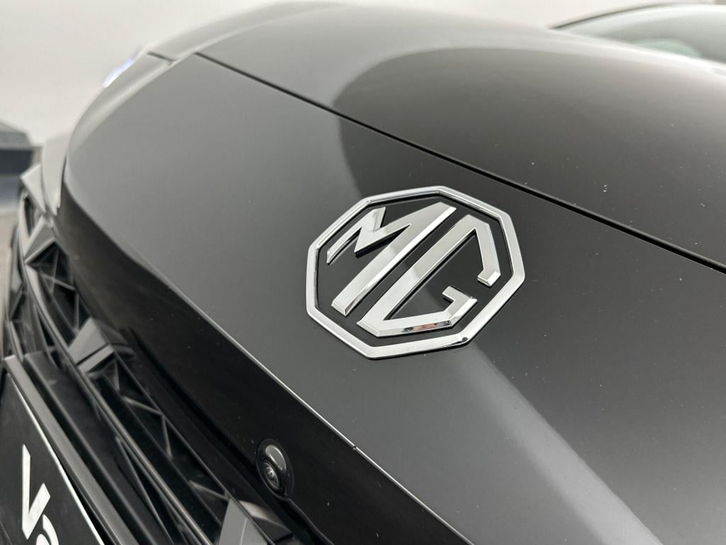 MG Mg3 1.5 hybrid+ aut. luxury | navi | led koplampen | stoel + stuurverwar