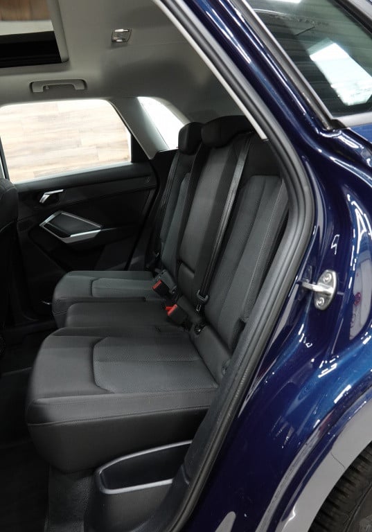 Audi Q3 1.5 tfsi | panoramadak | pdc |