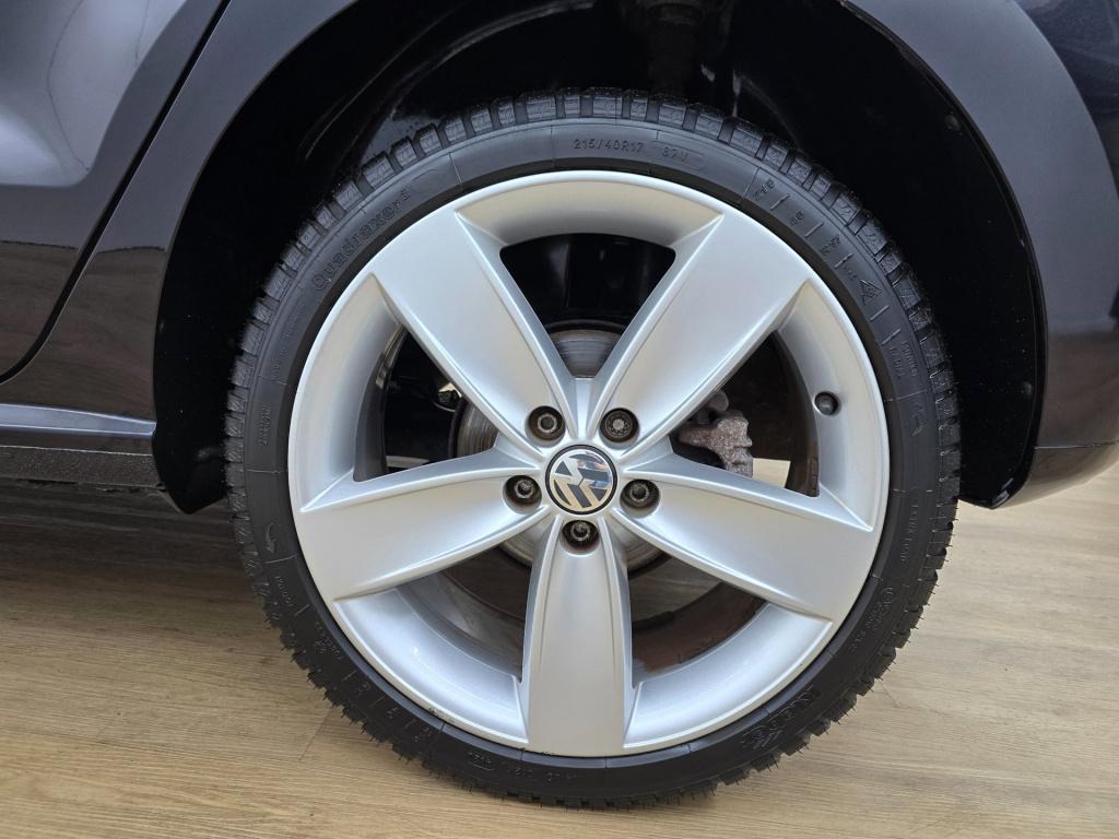 Volkswagen Polo occasion 1.2 tsi bluemotion highline edition | zwart | twee