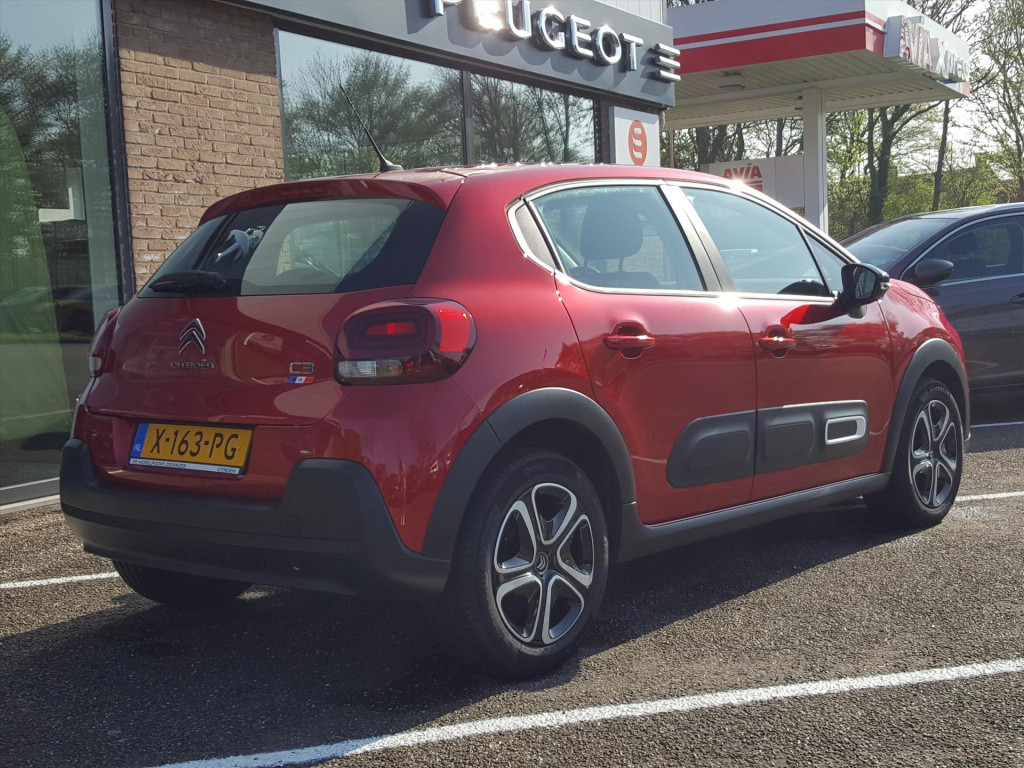 Citroen C3 1.2 puretech 83pk s&s plus navigatie | cruise & climate control 