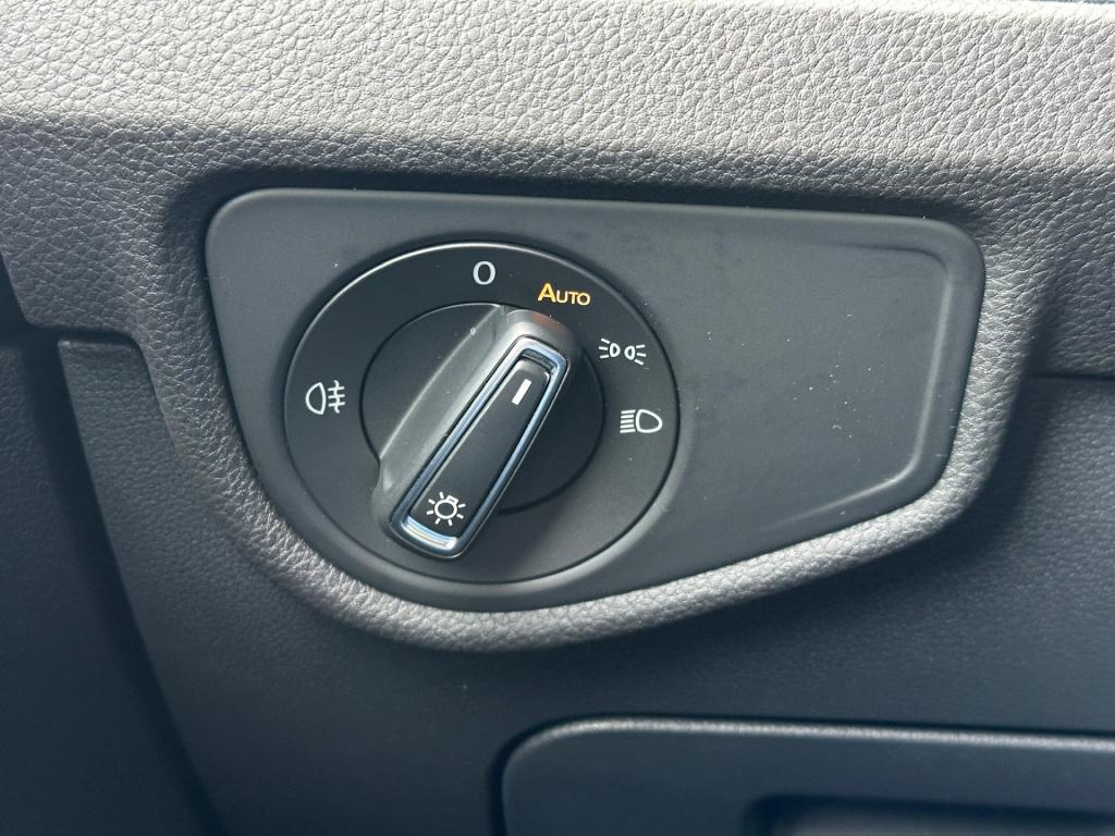 Volkswagen Touran 1.5 tsi 150pk dsg goal 7-persoons | trekhaak | dode hoek 