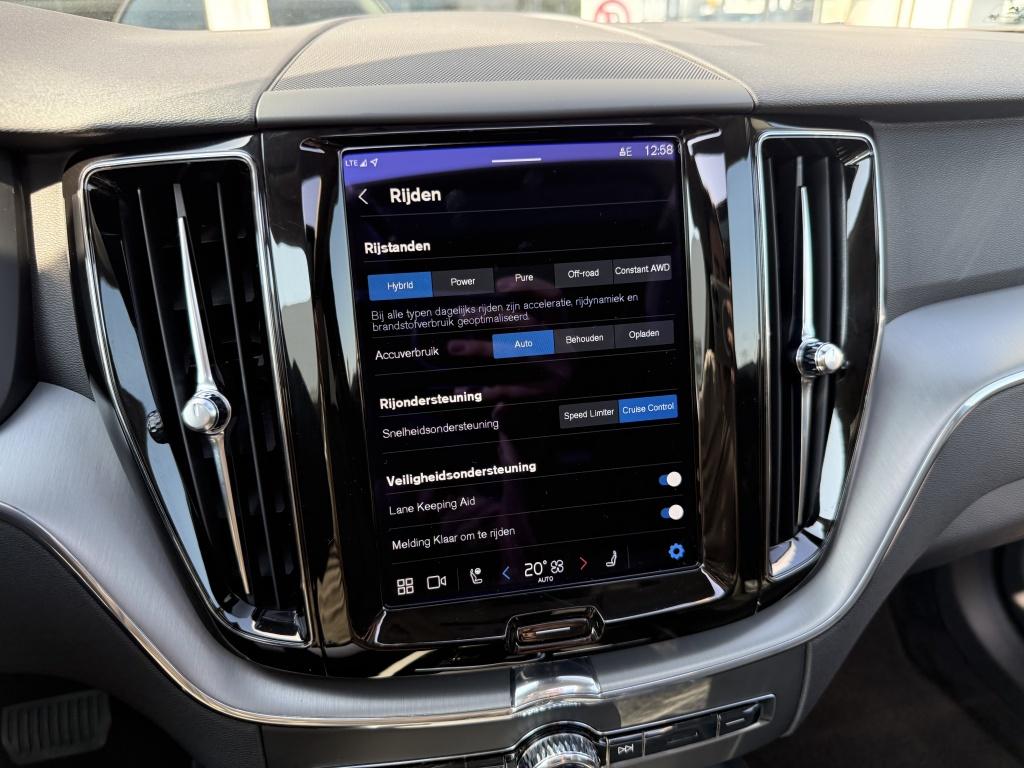 Volvo XC60 t6 398pk recharge inscription| pano| leder| camera|keyless awd