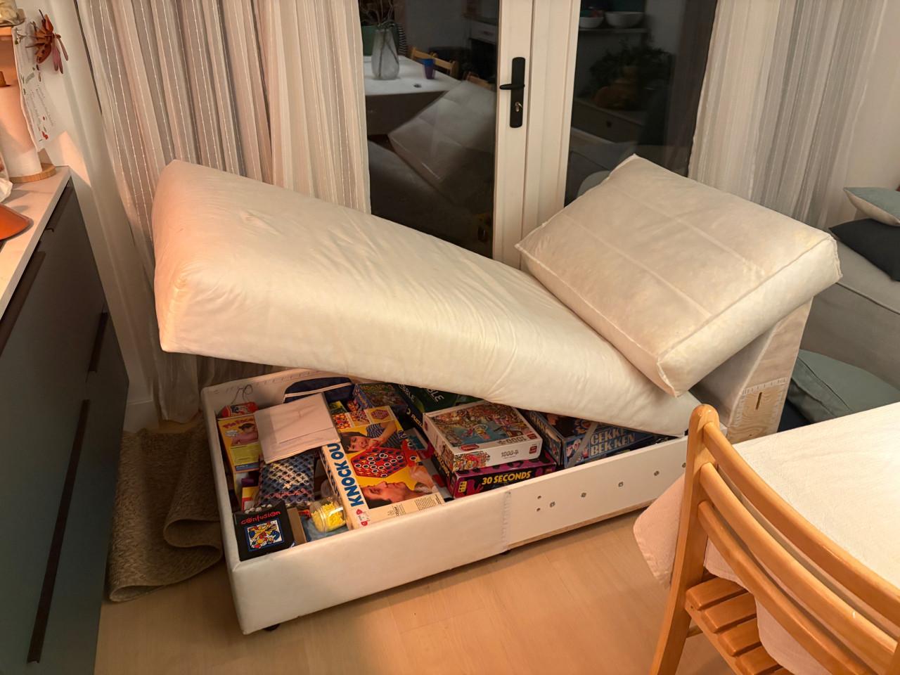 Chaise longue