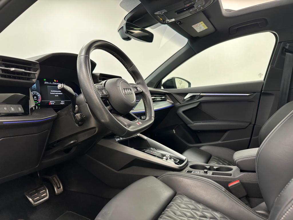Audi A3 sportback 45 tfsi e s line comp. | b&o | sportstoelen | panoramadak
