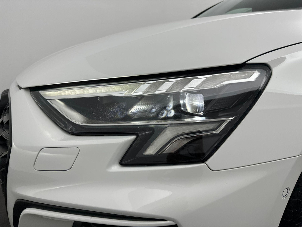 Audi A3 sportback 45 tfsi e s-line pano b&o matrix carplay