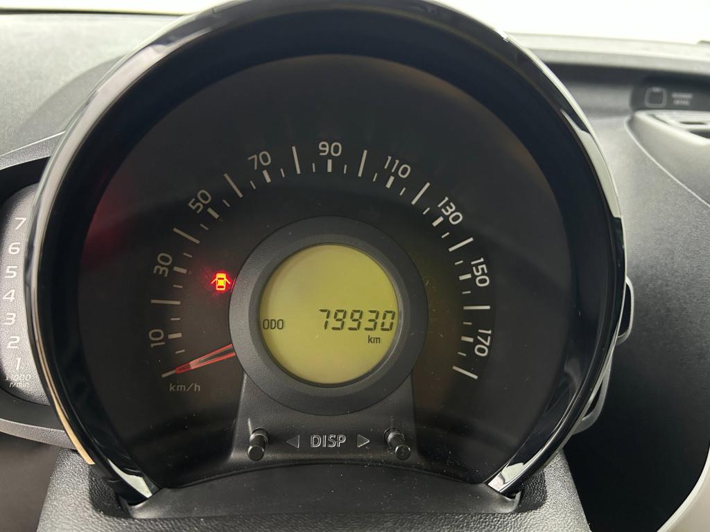 Citroen C1 occasion 1.0 vti shine | grijs | tweedehands citroen c1 | airco 