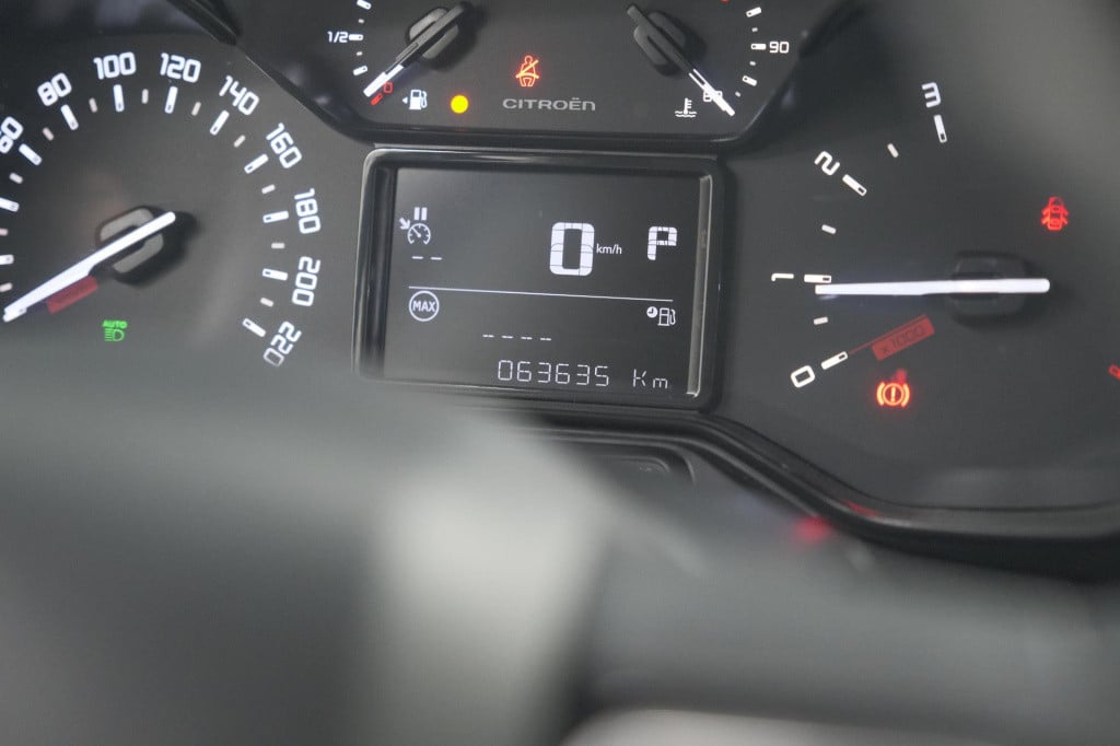 Citroen C3 puretech 110 eat6 feel edition | panoramadak | apple carplay | p