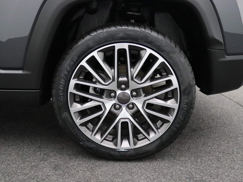 Jeep Compass 4xe 190pk plug-in hybrid electric altitude | achteruitrijcamer