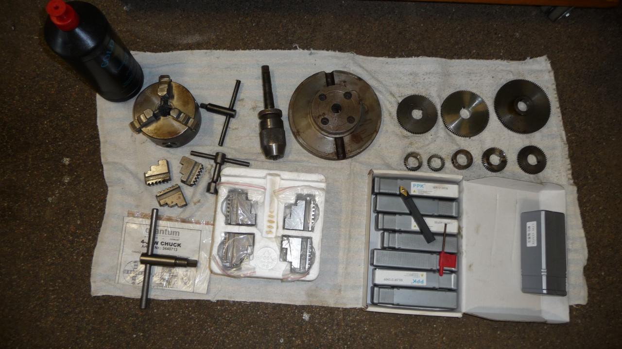 TE KOOP METAALDRAAIBANK merk FERM