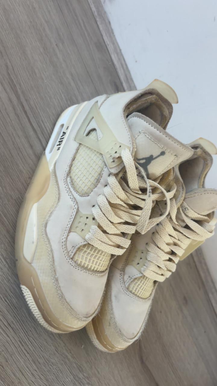 Jordan 4 off whites