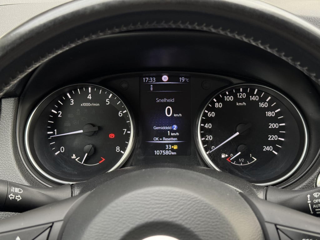Nissan Qashqai 1.2 n-connecta design pack | trekhaak | navigatie | 360° cam
