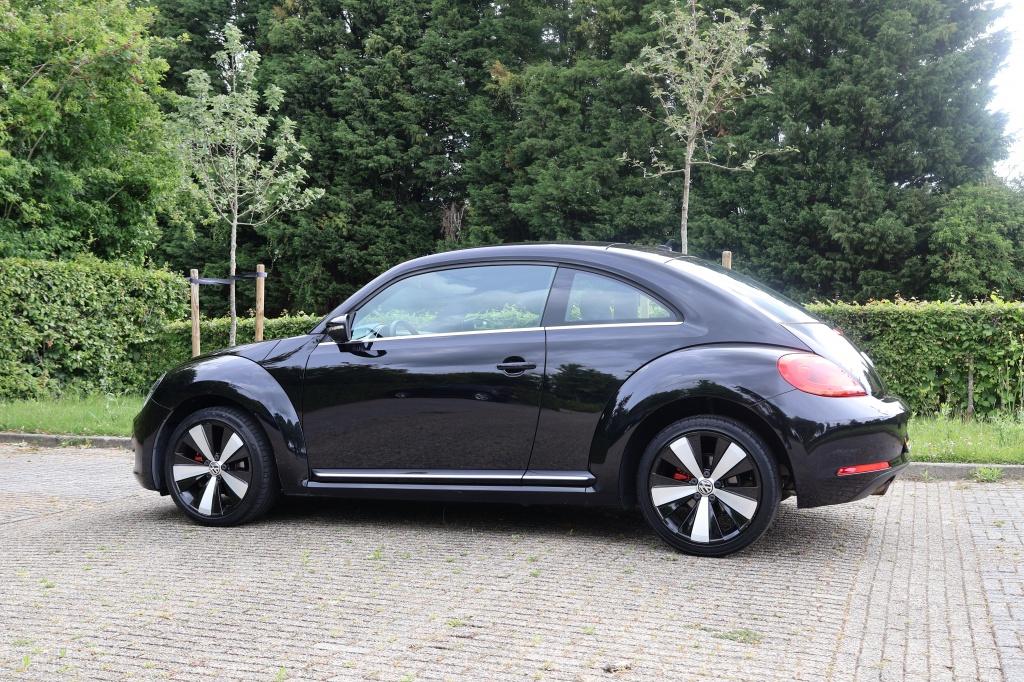 Volkswagen New Beetle 1.2 tsi design | rijklaarprijs| benzine| 12 maanden b